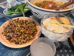 -蜗牛小馆醉乡民谣云南菜(惠新西里店)