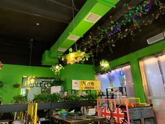 大堂-川渝窈妹纸包鱼·齐齐哈尔烤肉