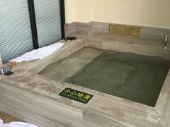 -台山颐和温泉城