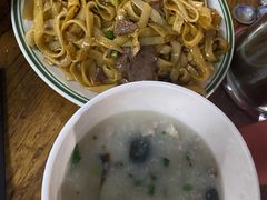 -河记肠粉店