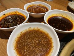 -炼火烤肉店