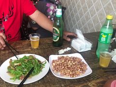 -绿茶餐厅(同成街华联店)