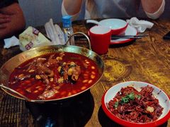 -老闵田螺馆·南昌市井菜·特色小吃(总店)