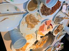 -绿岛港轩海鲜烤肉涮锅自助餐厅