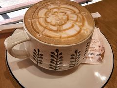 -Mark&Mars Restaurant