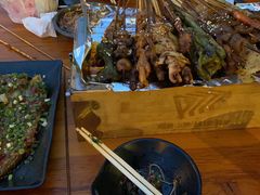 -峨眉山原汁双双烧烤(净居寺店)