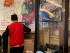 -潮庭港式茶餐厅·熊仔奶茶(同济广场店)