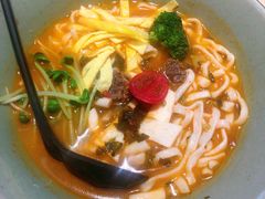 特制雪菜牛腩面-陳八两面家(滨江天街店)