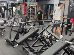 -VLines耀能运动24小时·月付制健身(京广桥店)