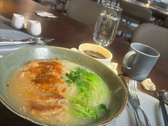 -卡普里披萨·牛扒·下午茶