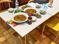 -犇逸·乐山跷脚牛肉·四川现炒(览海店)