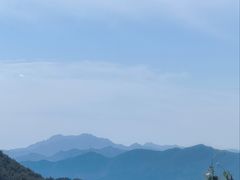 -鬼笑石后山停车场