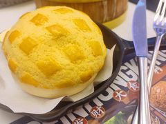 菠萝油-食大利香港茶餐厅(南亚风情第一城店)