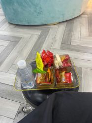 -米娜护肤造型