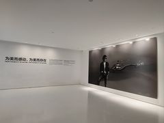 -罗红摄影艺术馆