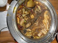 -成老灶火锅鸡(平山店)