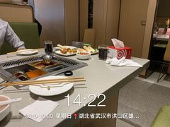 -海底捞火锅(关山保利店)