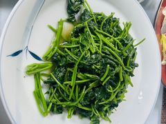 -黛瓦里·花园飨宴