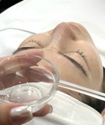 -悦瑢港湾科技美肤芳疗美容