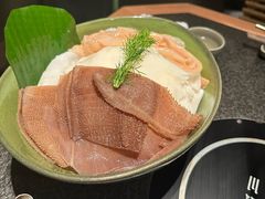 -三出山火锅(南京万象天地店)
