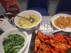 -靓虾二哥长沙地标小龙虾(五一广场店)