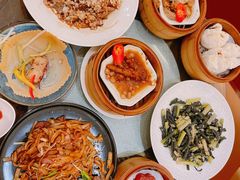 -广州中心皇冠假日酒店·百粤楼