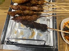 -烤满分·东北烧烤(首经贸店)