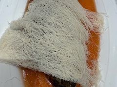 鲤鱼焙面-梅利汴京烤鸭•开封豫菜地标店(东司门店)