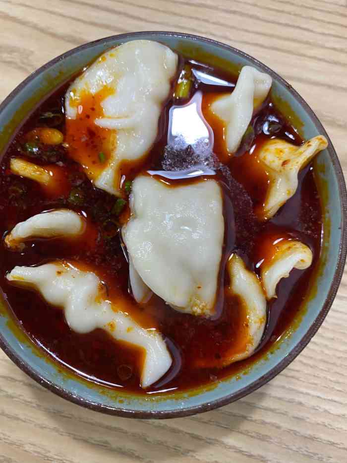 春阳水饺(金色夏威夷店)-"每次到店,春阳水饺 海带丝汤是标配哈!水.