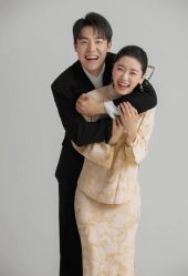 -米兰婚纱摄影轻奢化定制(深圳罗湖总店)