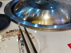 -哈尔滨烧烤·山河村铁锅炖(交大店)