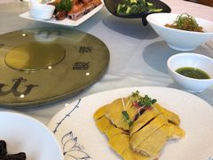 -骏莱海鲜鱼港(五角场店)