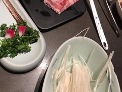 -捞王锅物料理(上海世茂广场店)