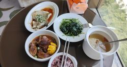 -臻康乃馨月子中心(集美店)