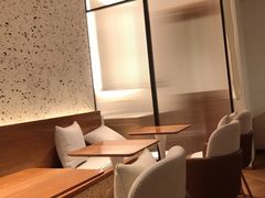 -Line 咖啡(石厦花园店)