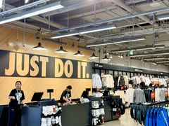 -首创奥特莱斯(西安店)