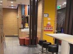 -麦当劳(容桂客运站得来速店)