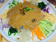 东北七彩大拉皮-关东小磨东北菜(上海长风大悦城店)
