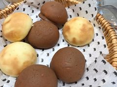 -沁屋面包店(人民东路店)