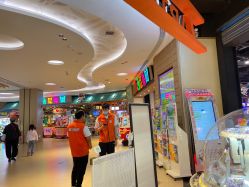 -卡通尼乐园(新达汇三林店)