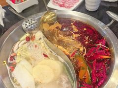 -辣莊重庆老火锅(威海高铁站韩乐坊店)