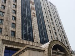 -锦龙国际酒店(天津奥体中心华苑地铁站店)