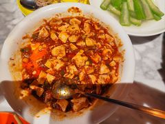 -渝信川菜 · 川味家常菜(财富购物中心店)