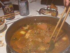 -七欣天香辣蟹火锅(闵行浦江欢乐颂店)