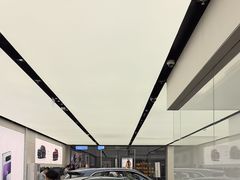 -华为智能生活馆(上海金桥国际商业广场)