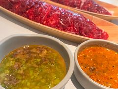 -左庭右院鲜牛肉火锅(金山万达店)