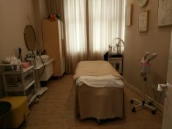 -新蝶变皮肤管理中心