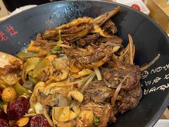-风光老灶麻辣香锅(大成路翠微百货店)