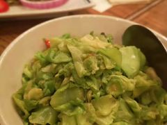 油渣包菜-胡桃里音乐酒馆(星湖北一里店)