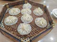 牛肉灌汤包-西安贾三灌汤包·回坊小吃·清真炒菜(北院门总店)